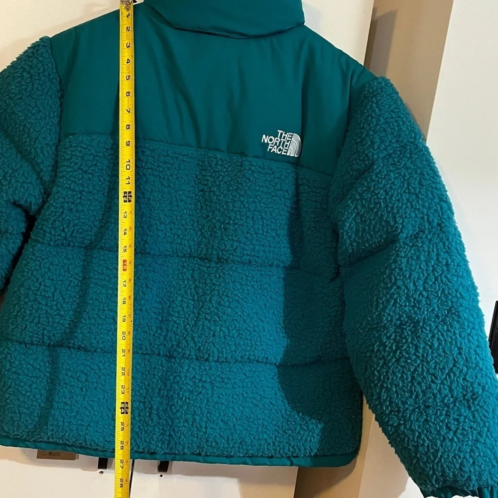 The North Face High Pile Nuptse Jacket Size Large NWT
